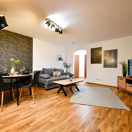 Exklusives-city-apartment Mit Gratis Tiefgarage, Balkon, Waschtrockner, Netflix Cottbus
